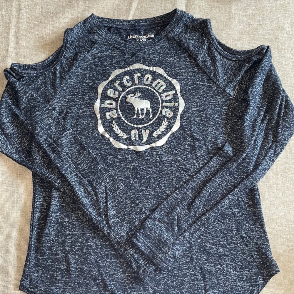 cold shoulder top